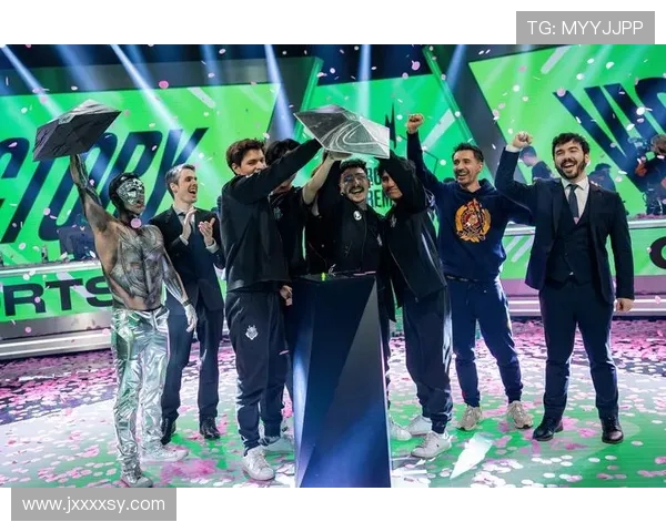 KT战队对阵MKOI战队解析 LCK与LEC的巅峰对决精彩再现